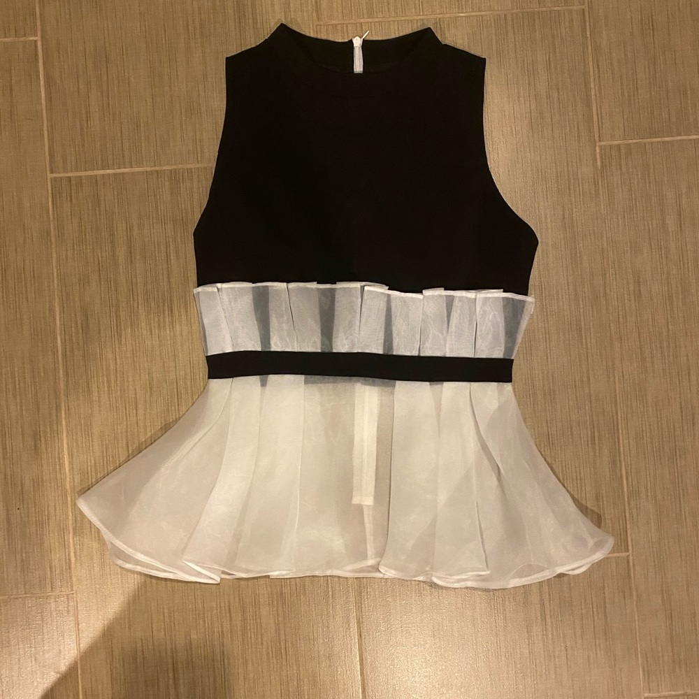 Fashion black white top